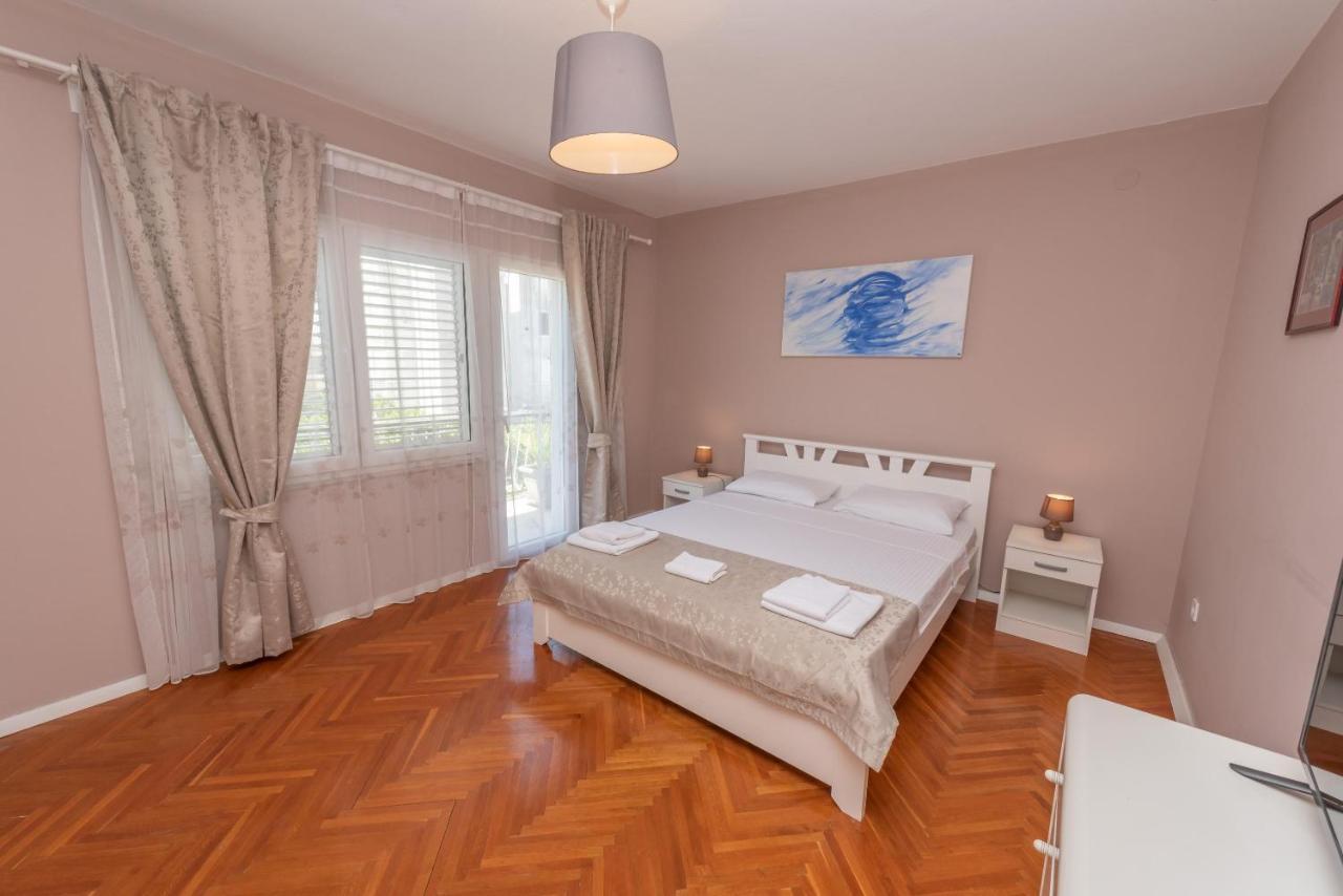 Ioannis Apartments Tivat Kültér fotó