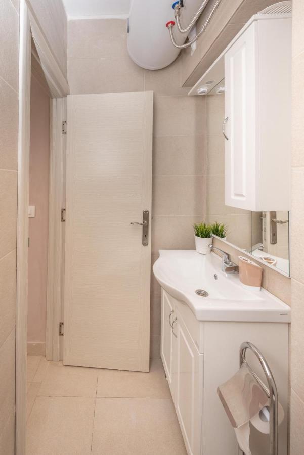 Ioannis Apartments Tivat Kültér fotó